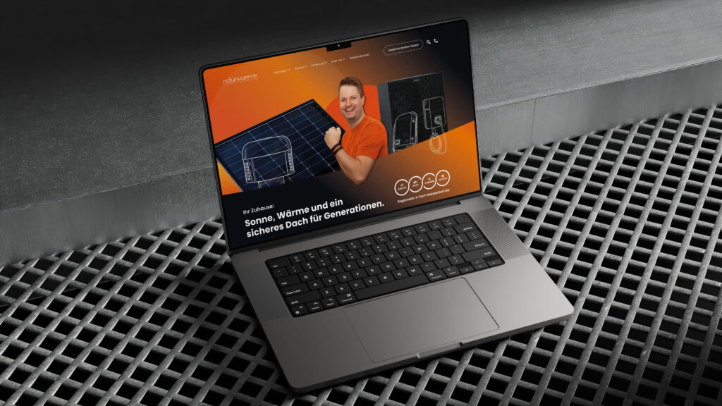 naturwärme-Website auf einem MacBook, Referenzprojekt von heinmedia